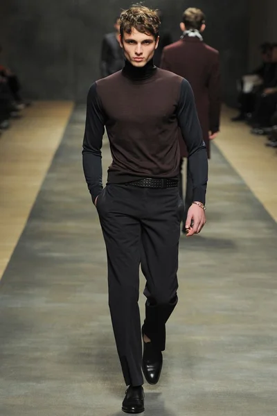 Look 41